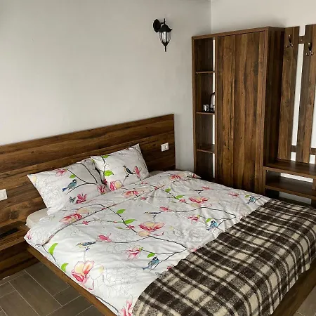 Lodge Casuta De Pe Dealul Cojocului Runcu (Suceava)
