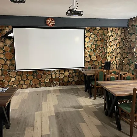 Casuta De Pe Dealul Cojocului Lodge Runcu (Suceava)