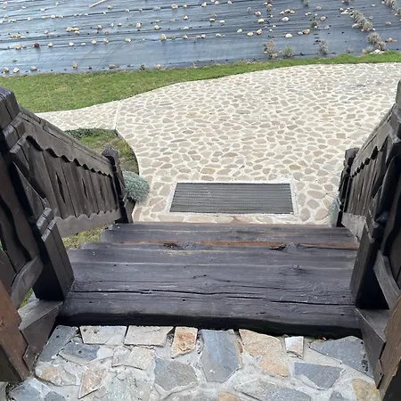 Lodge Casuta De Pe Dealul Cojocului